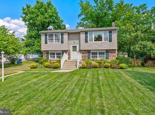 313 Wissahickon Trl, Browns Mills, NJ 08015