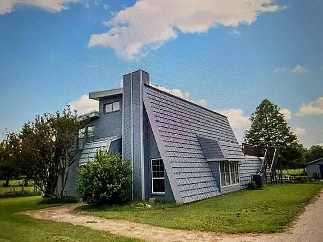 1838 FM 903 — Photo 4