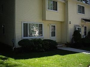 1st image of 21 Woodland Dr