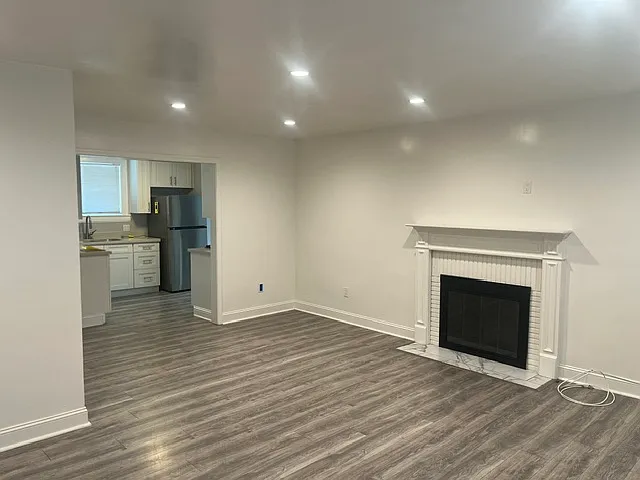 2069 Solano Way — Photo 3