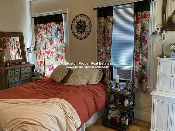 108 Myrtle #3 Boston - Beacon Hill Unit Photo 1
