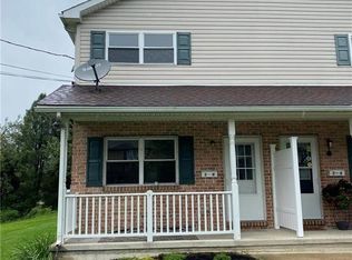 28 W 3rd St, Wind Gap, PA 18091