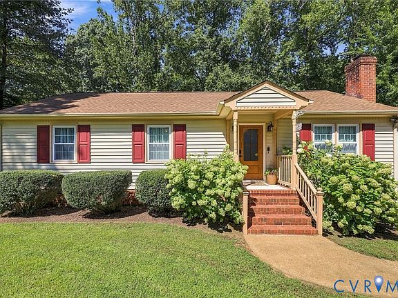 2nd image of 12914 Red Chestnut Dr