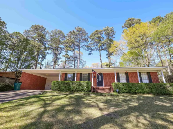 1104 Brookwood Dr, El Dorado, AR 71730