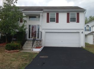 38221 S Miller Cir, Westland, MI 48186