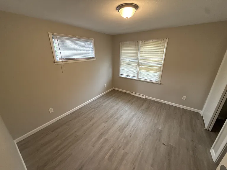 7441 Calvin Ave — Photo 12