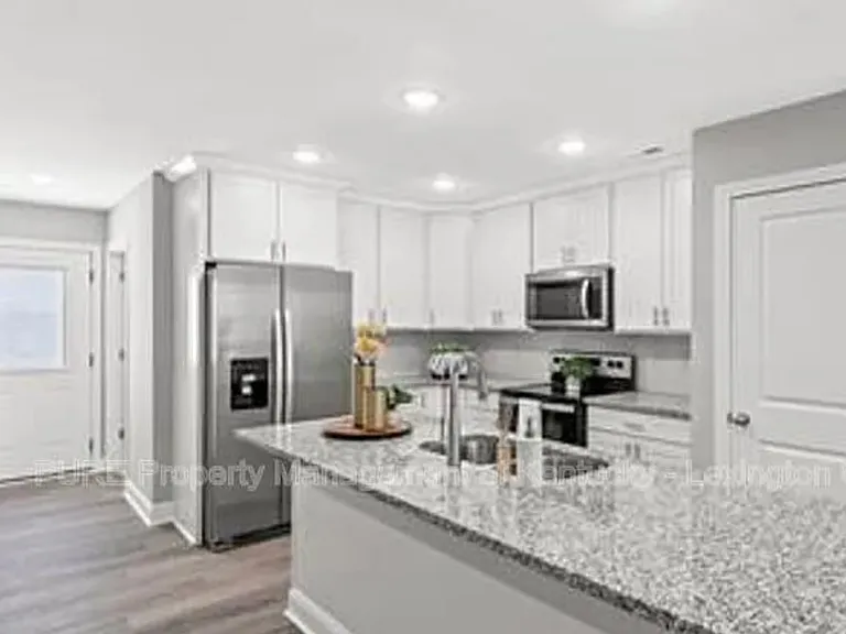 1030 Judah Bear Blvd — Photo 4