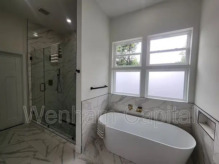 1528 Murphy Ave SW #B — Photo 15