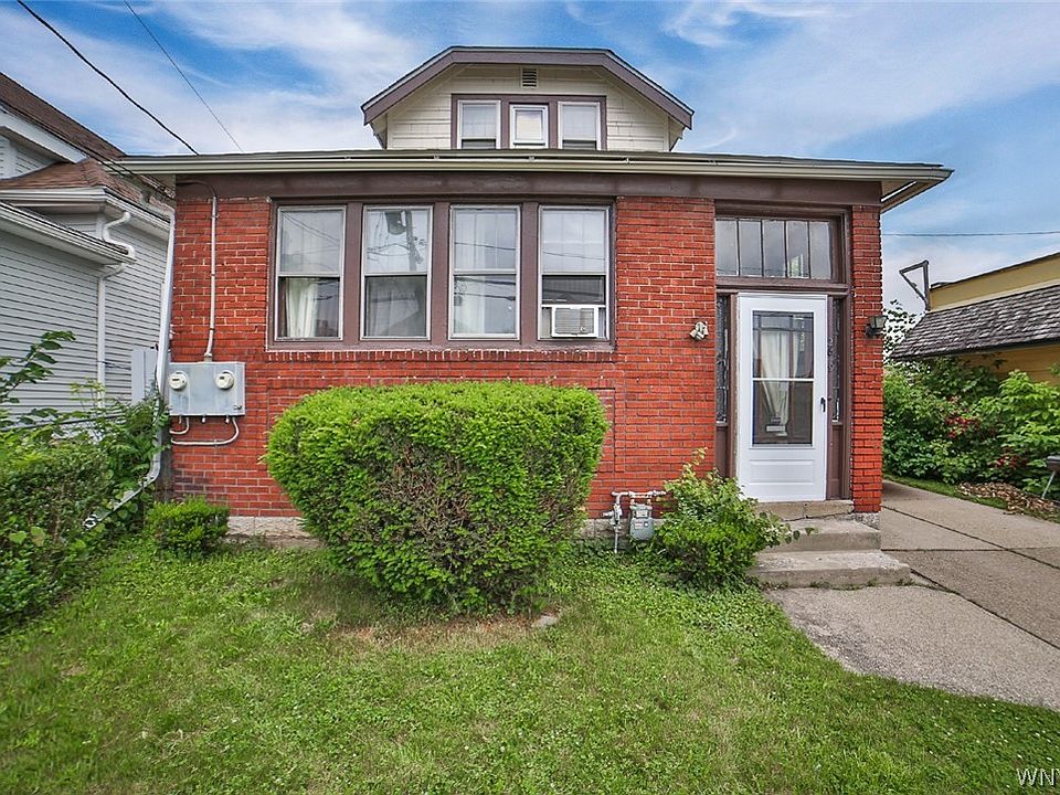 1st image of 266 Dartmouth Ave