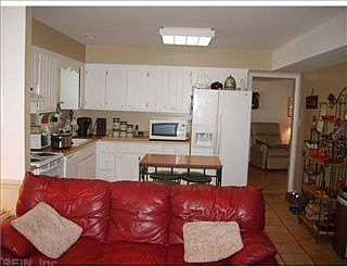 3rd image of 500 Musket Dr