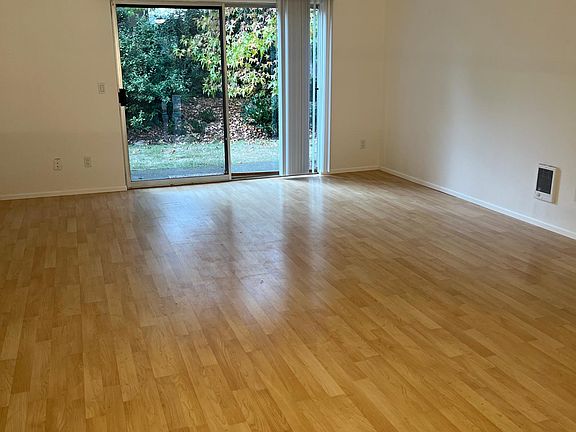 Main room, view from kitchen.