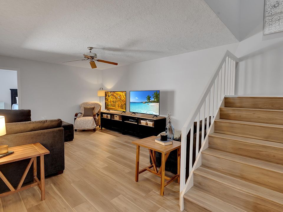 1st image of 1128 11th Terrace