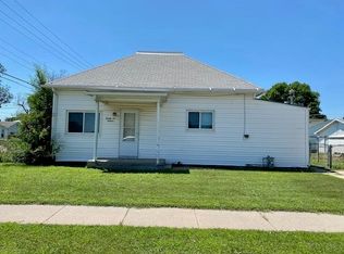 2616 L Ave, Kearney, NE 68847