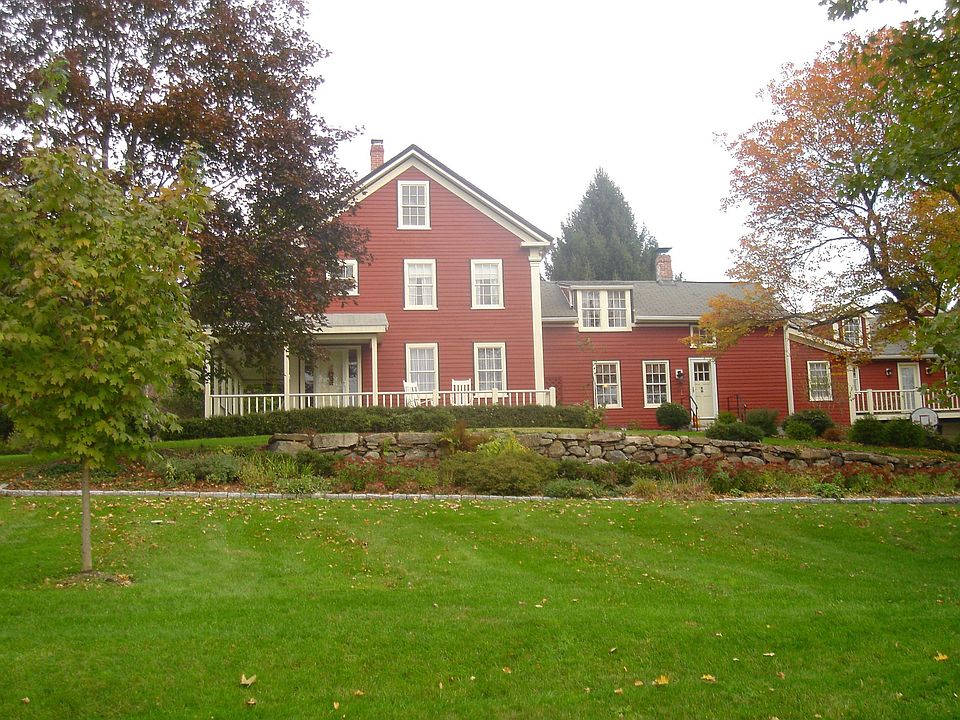 Ideal home - old meets new