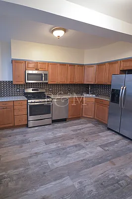 Rented by Brick&Mortar | media 2