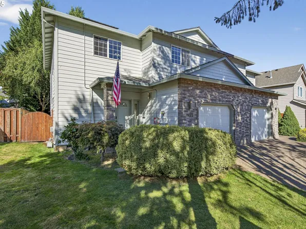1433 NE Edgefield St, Hillsboro, OR 97124