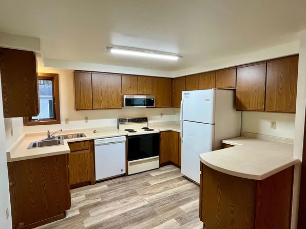 180 W Hill Rd, 180 W Hill Rd #1, Rhinelander, WI 54501