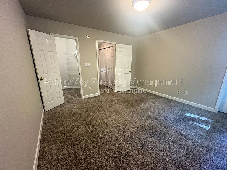 4506 Treerose Way — Photo 19