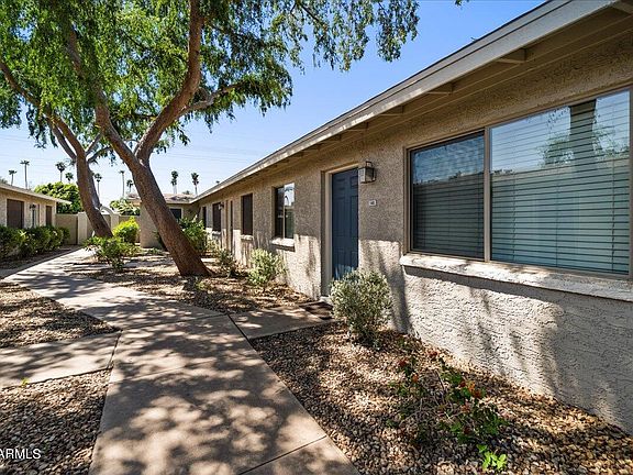 4th image of 3402 N 32ND Street #140