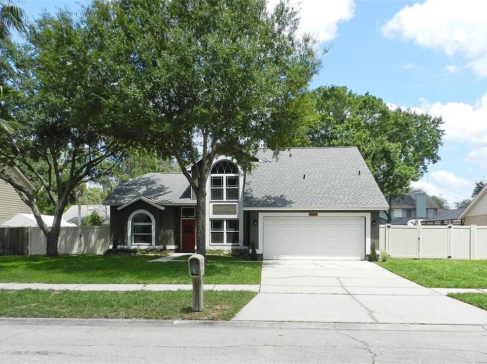 1st image of 10203 Rainbridge Dr