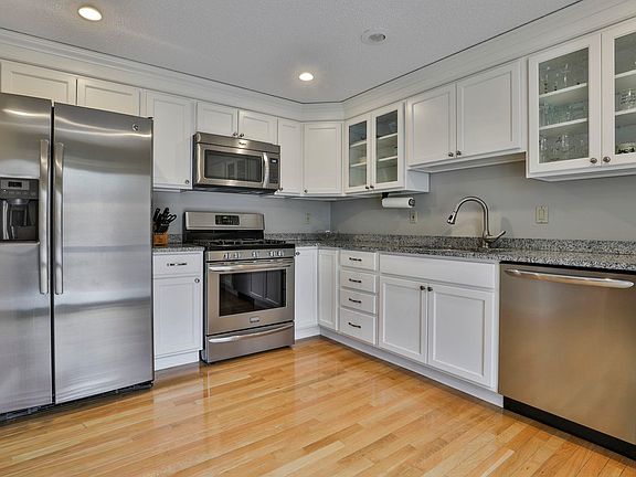 2nd image of 53 Hickory Lane