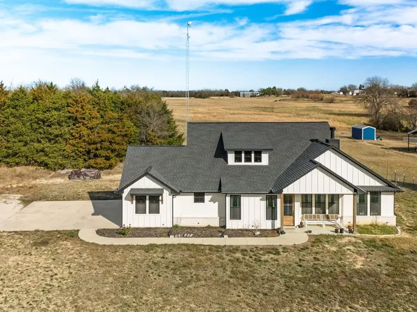 4700 County Road 1040, Celeste, TX 75423