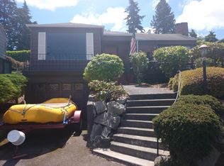 2837 NW 94th St, Seattle, WA 98117