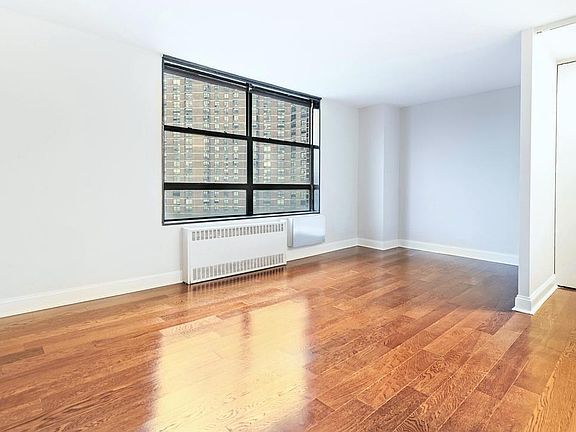 2nd image of 3333 Broadway APT B6b