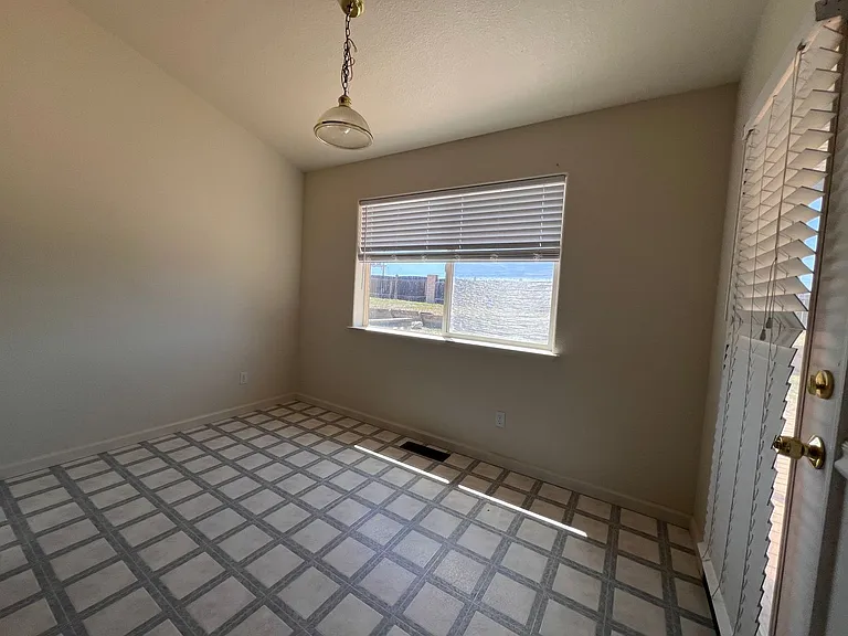 2602 Wildrye Ct — Photo 5