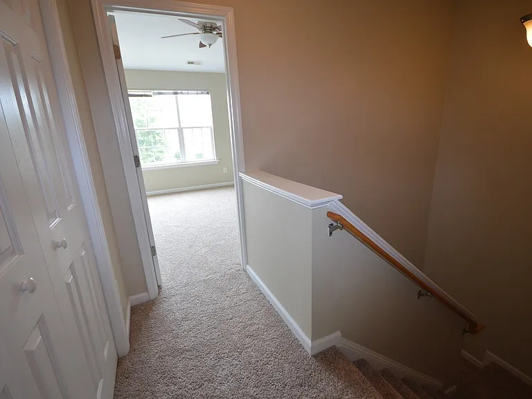 8026 River Watch Ln — Photo 9