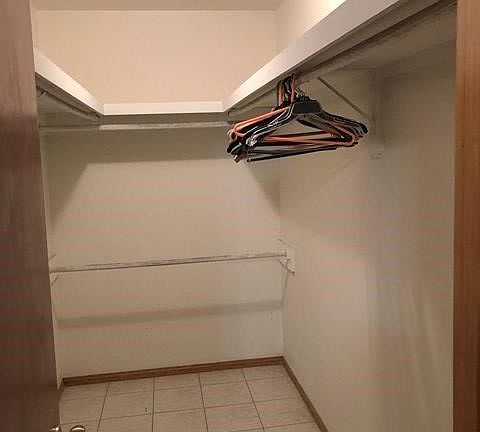 5th image of 2119 Crystal Dr