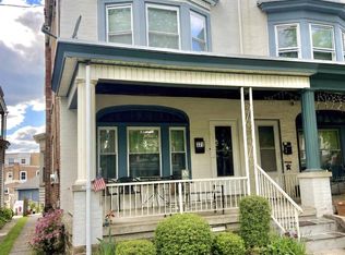 371 N Charlotte St, Pottstown, PA 19464