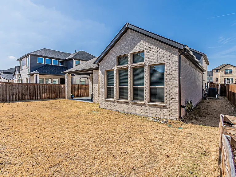 11356 Four Roses Trl — Photo 35