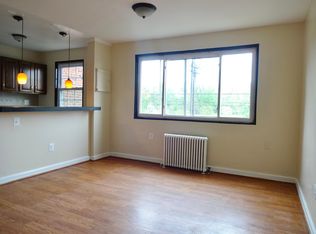 950 Southern Ave SE #204, Washington, DC 20032