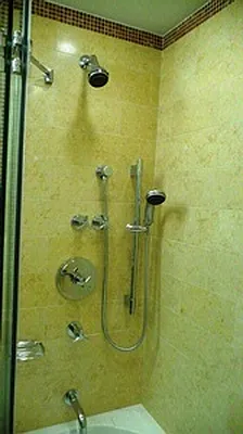 Rented by Plaza Real Estate Group | media 27