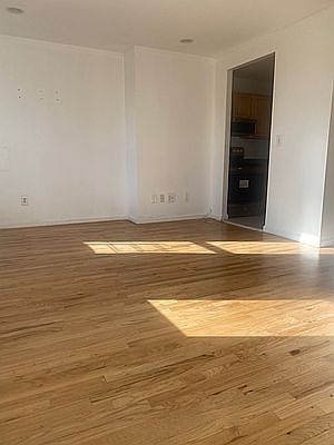 3rd image of 245 Macon St #3