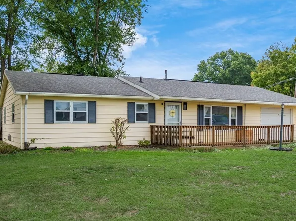 6285 Virginia Rd, Nashport, OH 43830