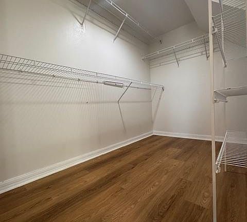 5th image of 14270 Tanja King Blvd