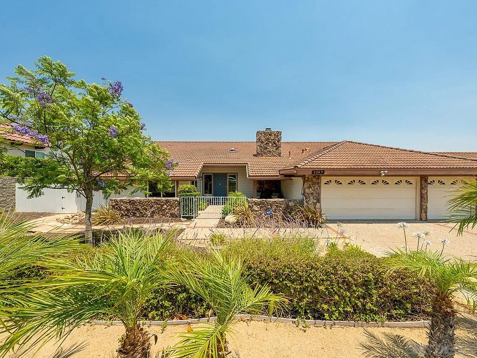 1247 Loma Portal Dr, El Cajon, CA 92020 | Zillow