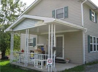 2004 S Pittsburgh St, Burgettstown, PA