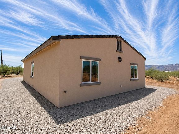3rd image of 1761 Grado Ct