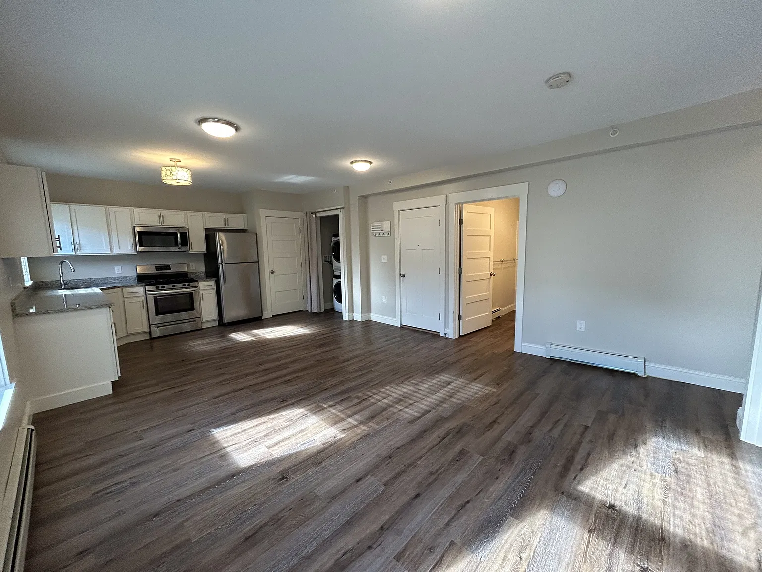 77 Merrifield St — Photo 1