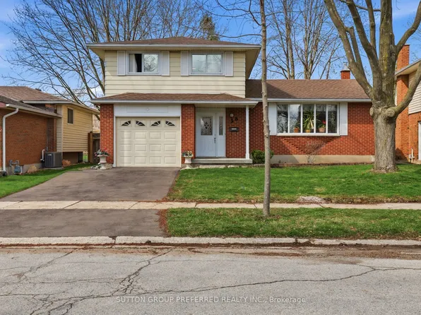 38 Alayne Cres, London, ON N6E 2A3