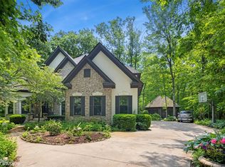 222 Crabapple Ln, Valparaiso, IN 46383