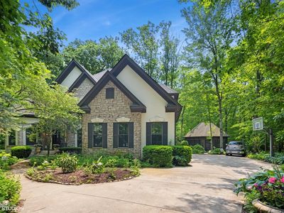 222 Crabapple Ln, Valparaiso, IN, 46383