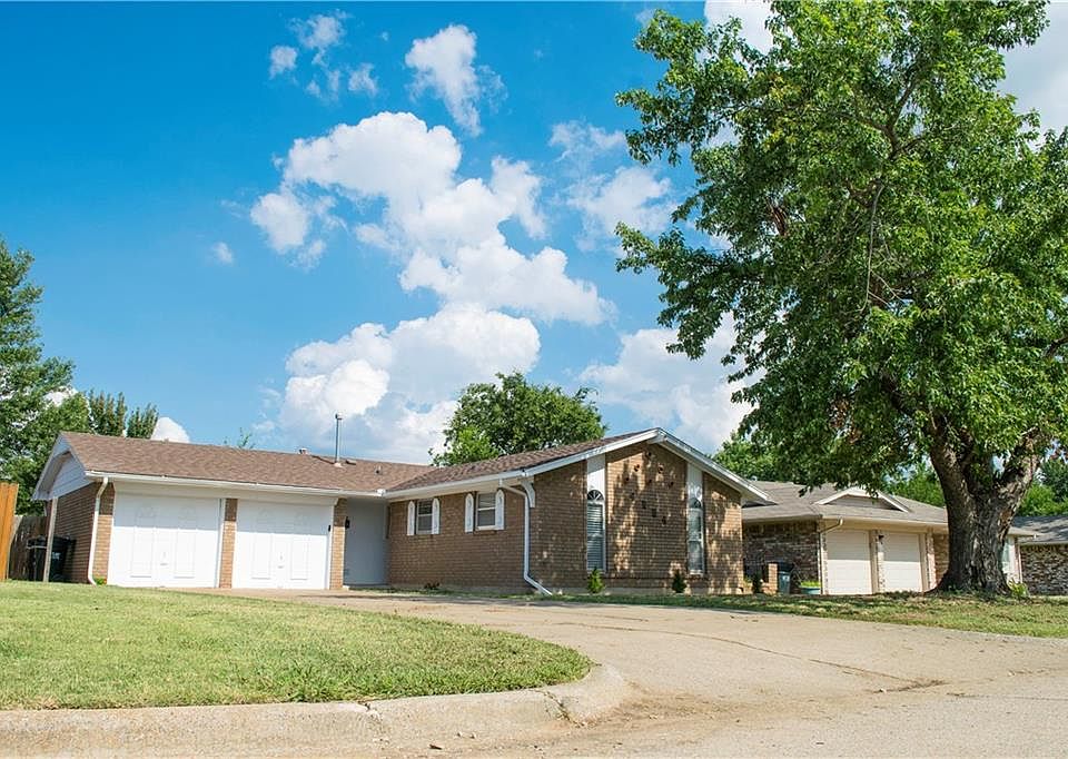 1st image of 4004 Kim Dr