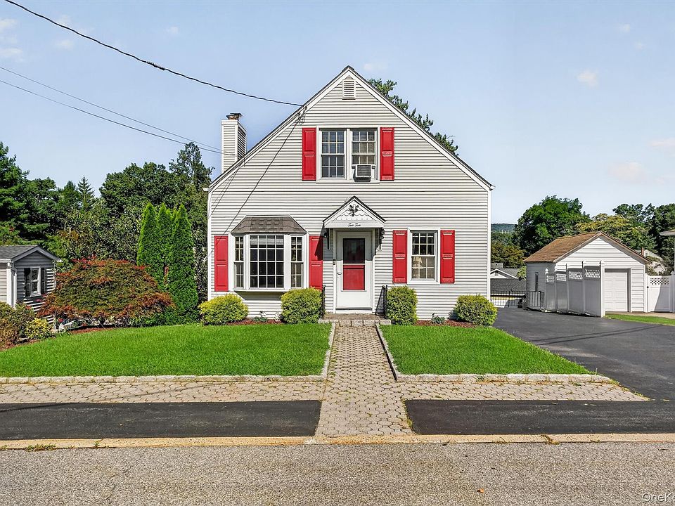 1st image of 210 Tate Avenue