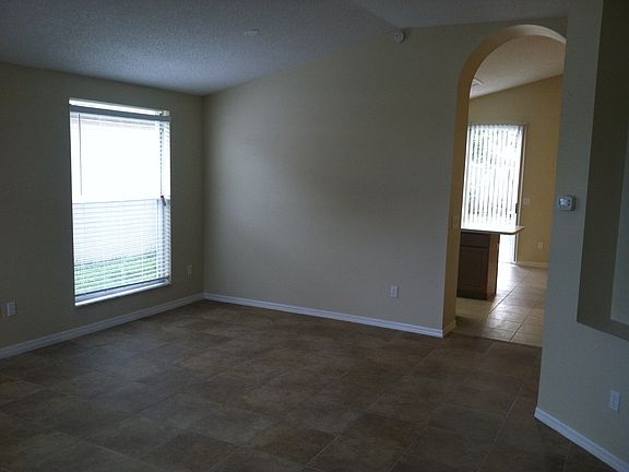 3rd image of 1678 Canton Ln
