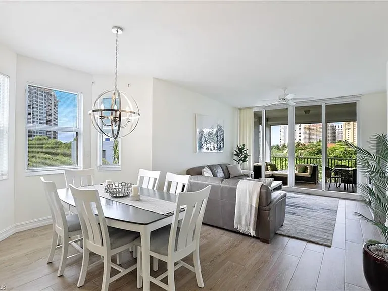 400 Flagship Dr #401 — Photo 5