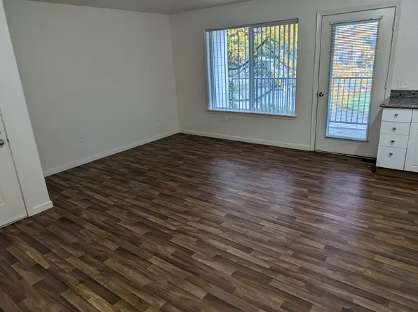 Xuan Place 2, 768 SE 193rd Ave APT 210, Portland, OR 97233